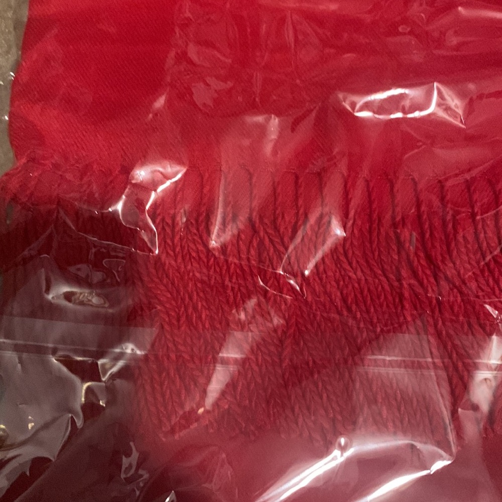 Red Long Scarf - Picture 2 of 2